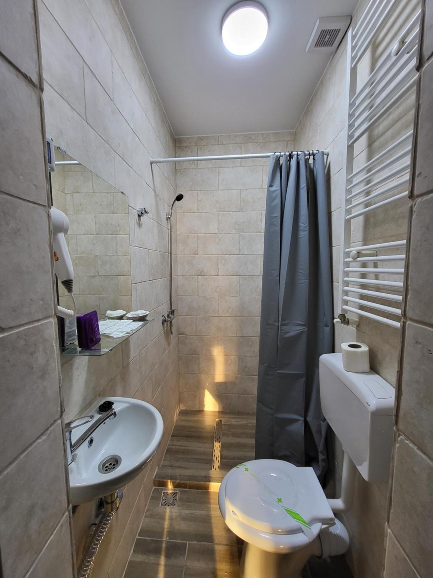 Casa Privata Airport Bucharest Therme Bucharest Balotesti Dış mekan fotoğraf